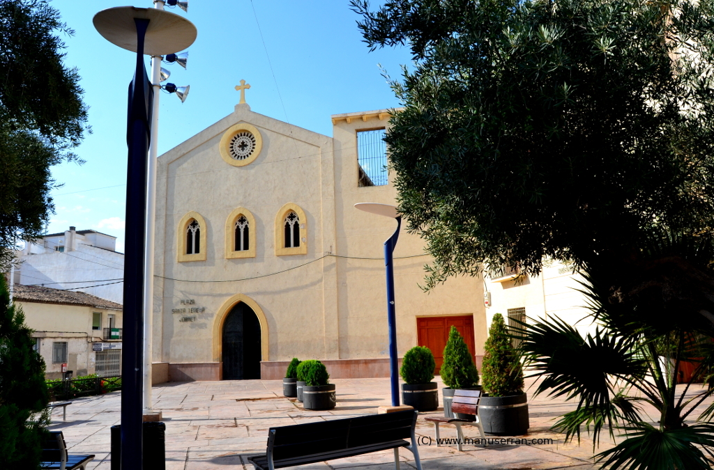 (Novelda)_Iglesia y Asilo de las Hermanitas de los Ancianos Desamparados